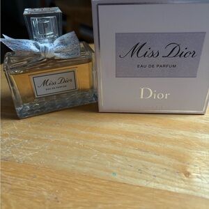 Dior Miss Dior Eau de Parfum with Silver Accents